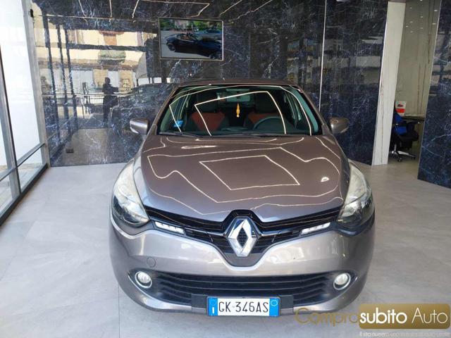 RENAULT Clio Grigio scuro pastello