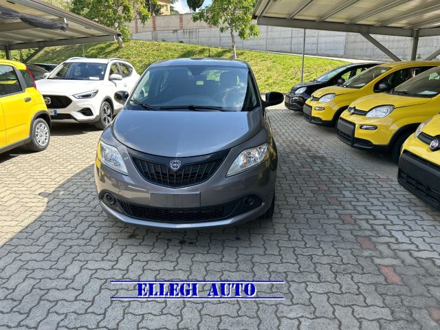 LANCIA Ypsilon GRIGIO PIETRA metallizzato