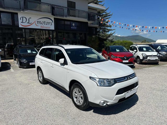 MITSUBISHI Outlander Bianco metallizzato