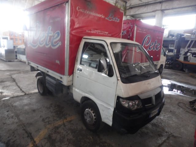 PIAGGIO Porter Bianco pastello