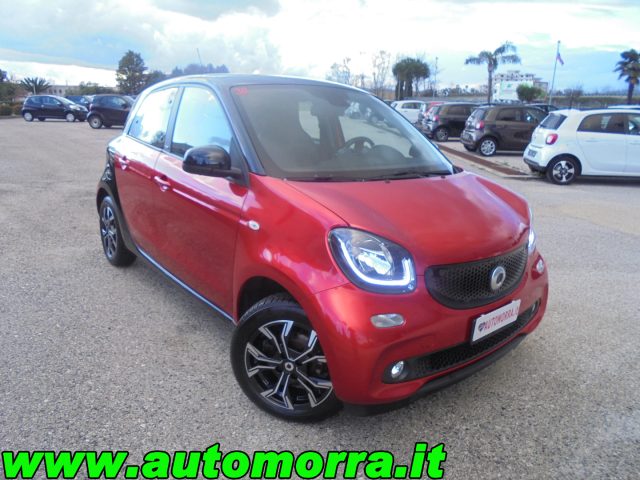 SMART ForFour Rosso metallizzato