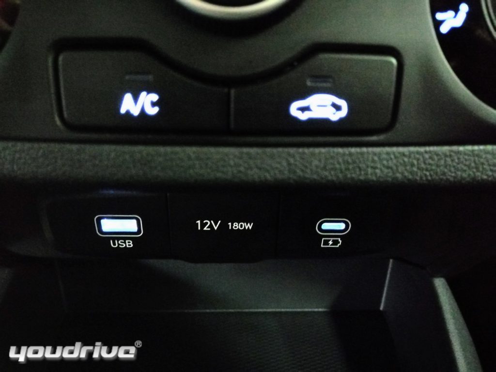 HYUNDAI i10 / 1.0 MPI Connectline MY25 - 19