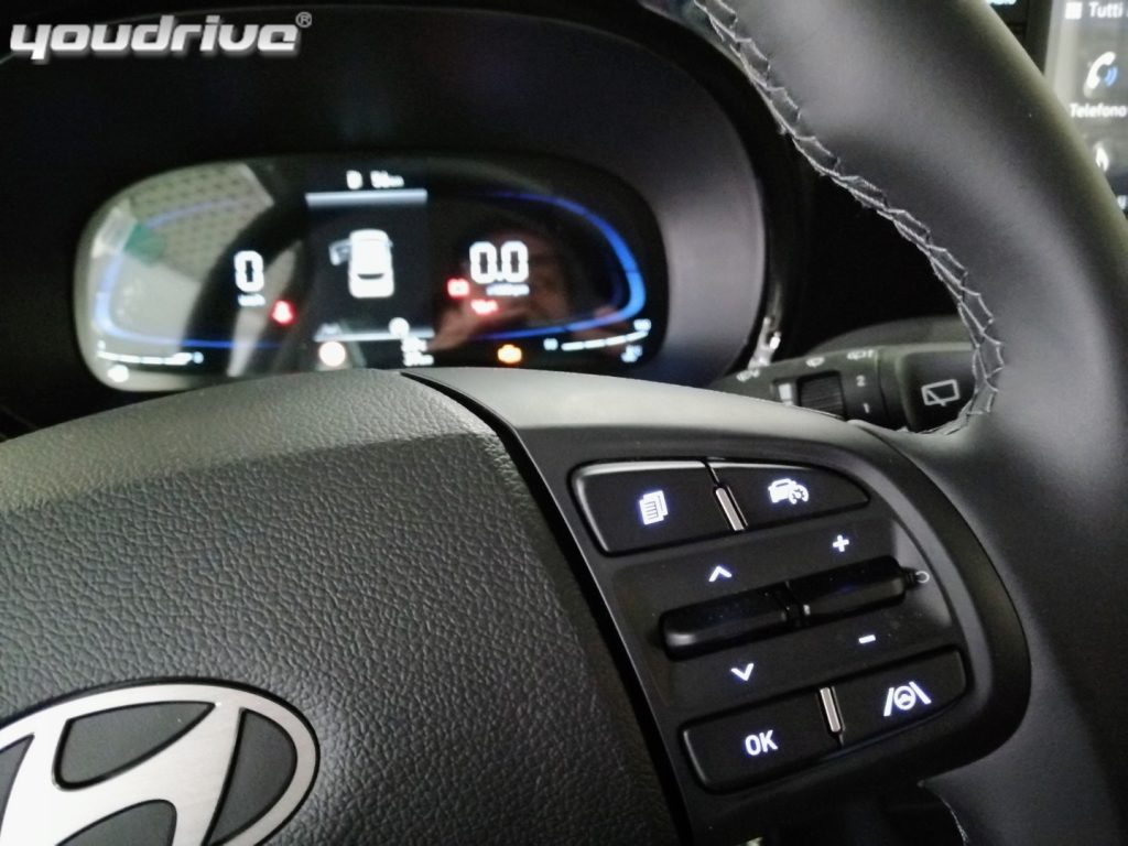 HYUNDAI i10 / 1.0 MPI Connectline + GPL MY25 - 16