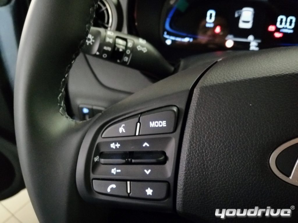 HYUNDAI i10 / 1.0 MPI Connectline + GPL MY25 - 15