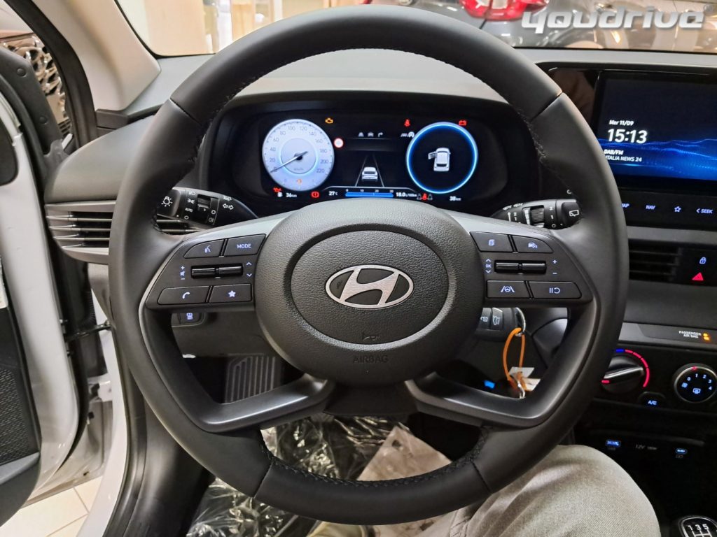 HYUNDAI i20 / 1.0 T-GDI 48V MT Connectline MY25 - 11