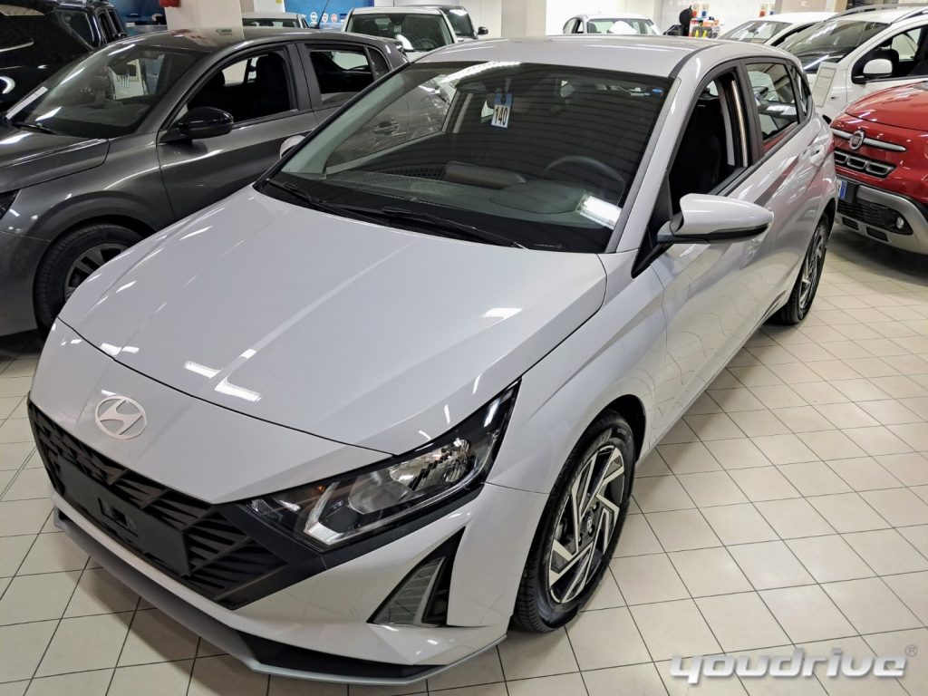HYUNDAI i20 / 1.0 T-GDI 48V MT Connectline MY25 - 21