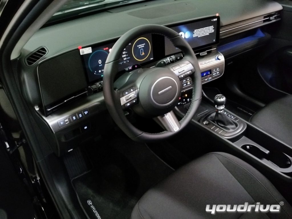 HYUNDAI Kona / 1.0 T-GDI XTech - 10