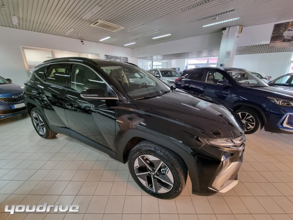 HYUNDAI Tucson / 1.6 T-GDI 48V XTech - 2