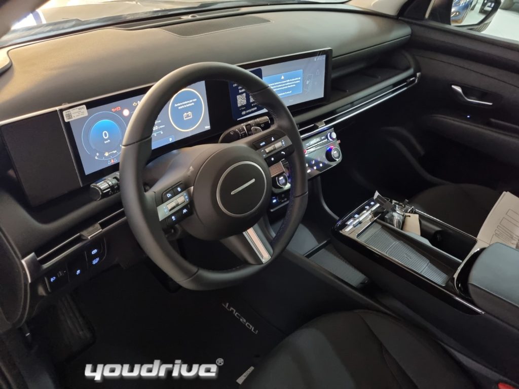 HYUNDAI Tucson / 1.6 T-GDI 48V XTech - 17