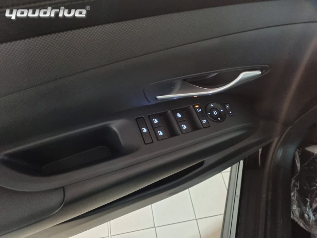 HYUNDAI Tucson / 1.6 T-GDI 48V XTech - 22