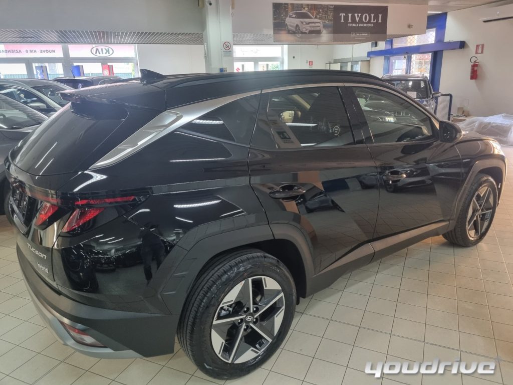 HYUNDAI Tucson / 1.6 T-GDI 48V XTech - 29