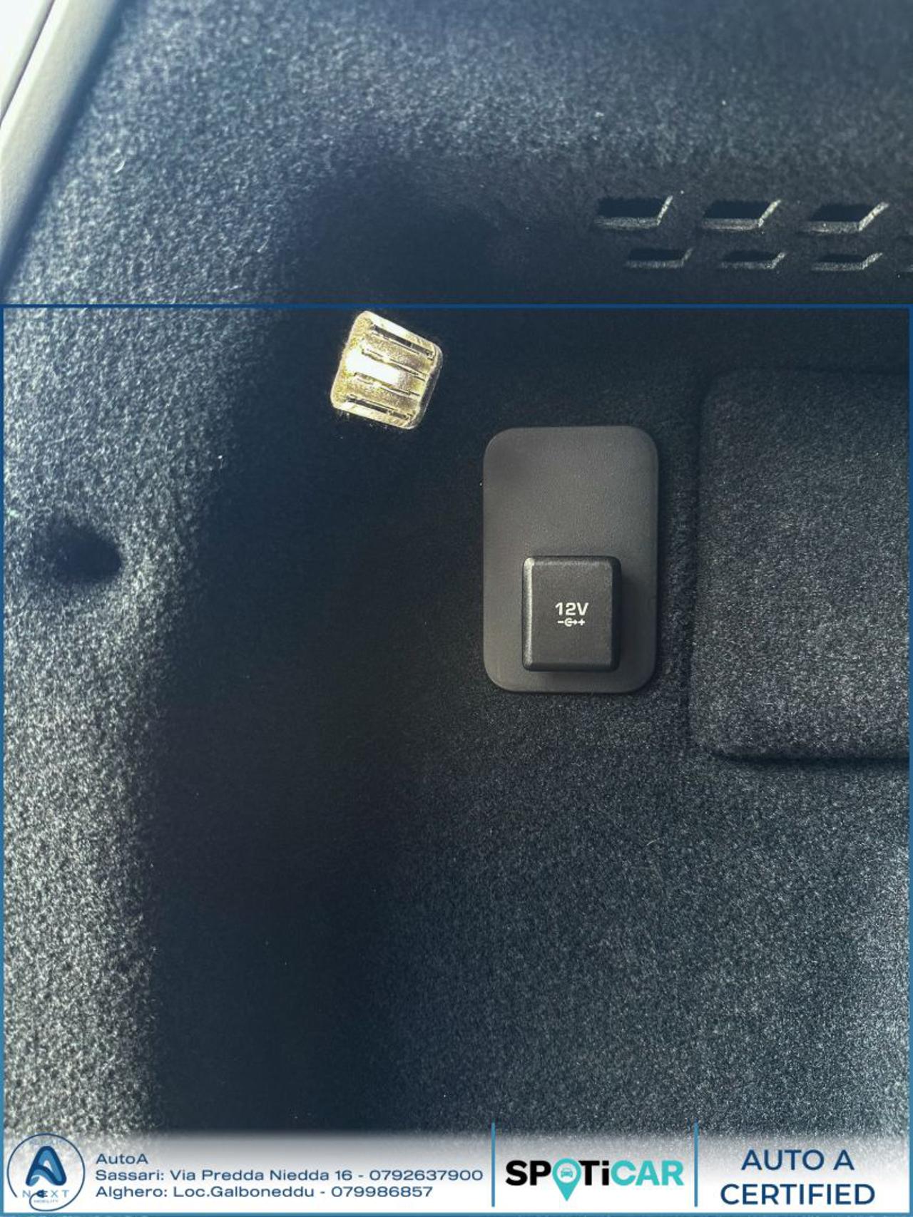 LAND ROVER Range Rover Evoque 2.0D I4 180 CV AWD Auto SE - 13