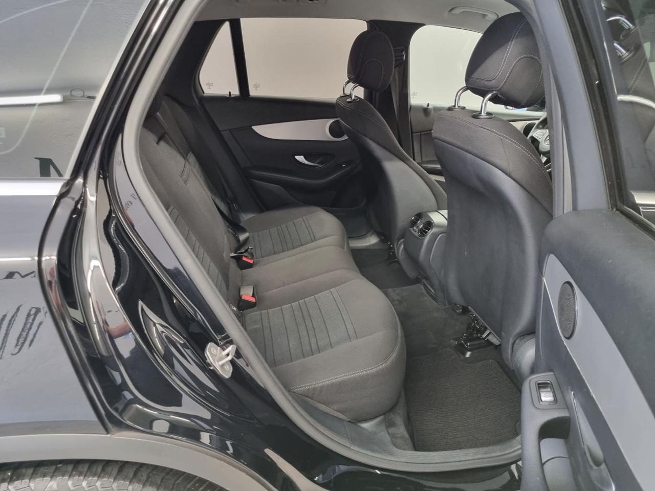 MERCEDES-BENZ GLC 220 d 4Matic Exclusive - 20