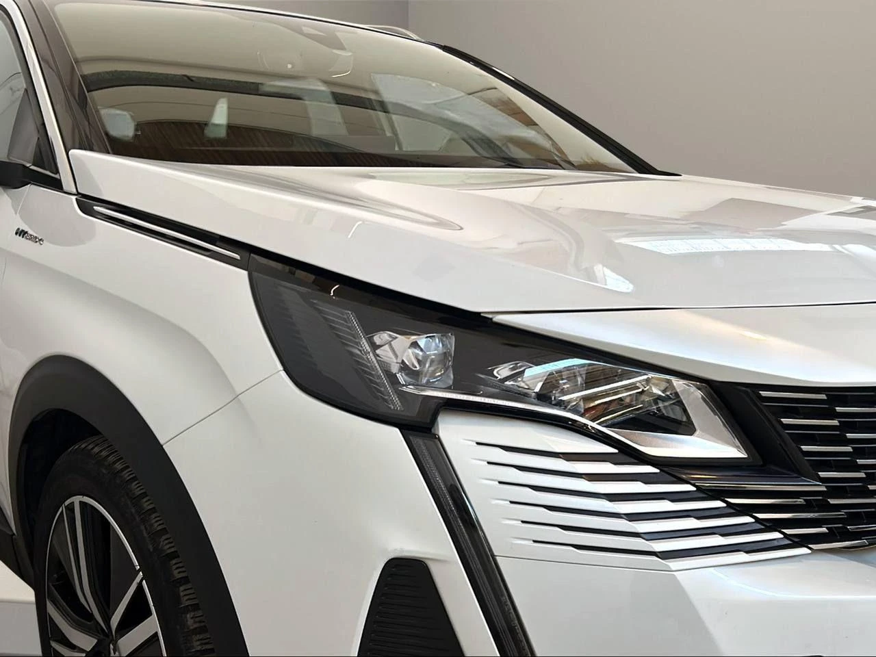 PEUGEOT 3008 Hybrid4 300 e-EAT8 GT Pack TETTO APRIBILE - 37