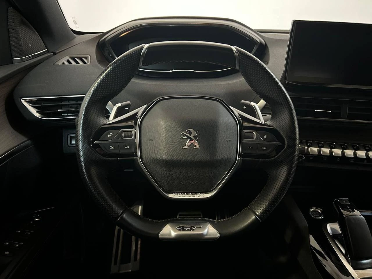 PEUGEOT 3008 Hybrid4 300 e-EAT8 GT Pack TETTO APRIBILE - 16