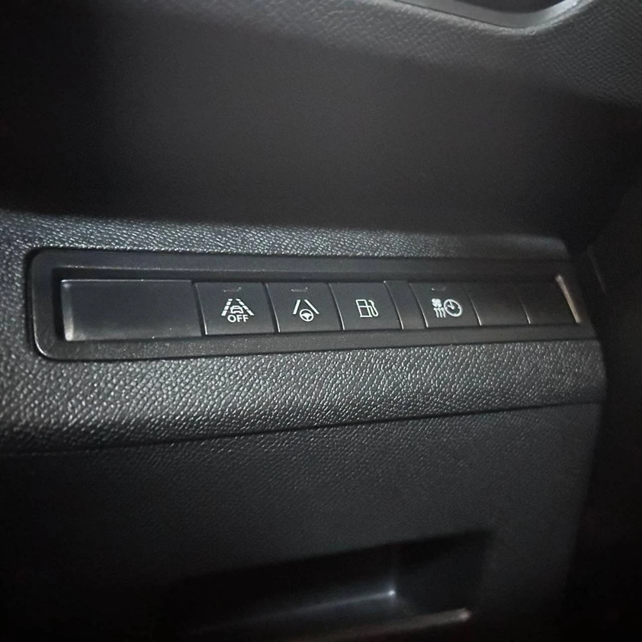 PEUGEOT 3008 Hybrid4 300 e-EAT8 GT Pack TETTO APRIBILE - 33