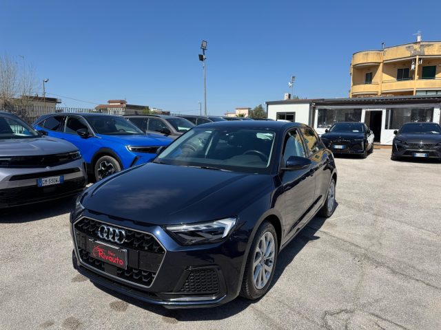 AUDI A1 Blu scuro metallizzato
