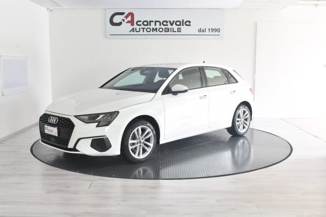 AUDI A3 Bianco pastello