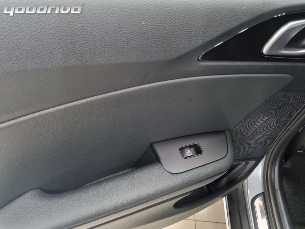 KIA XCeed / 1.0 T-GDi 100 CV Urban - 22