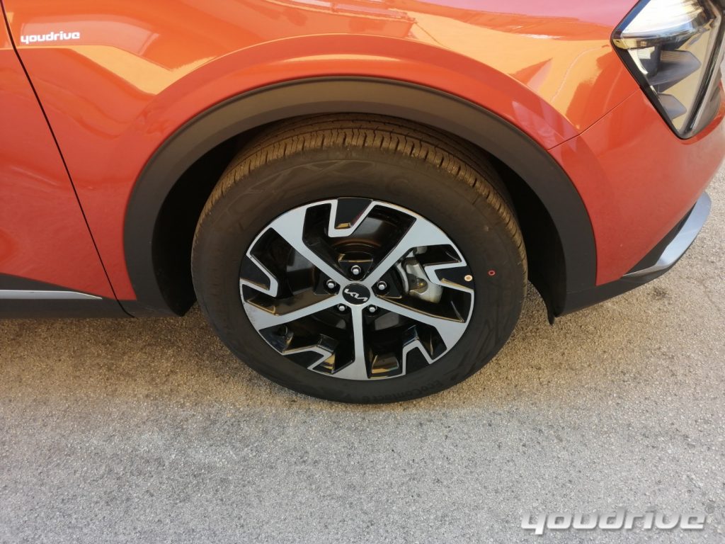 KIA Sportage / 1.6 TGDI MILD HYBRID BENZINA - 18