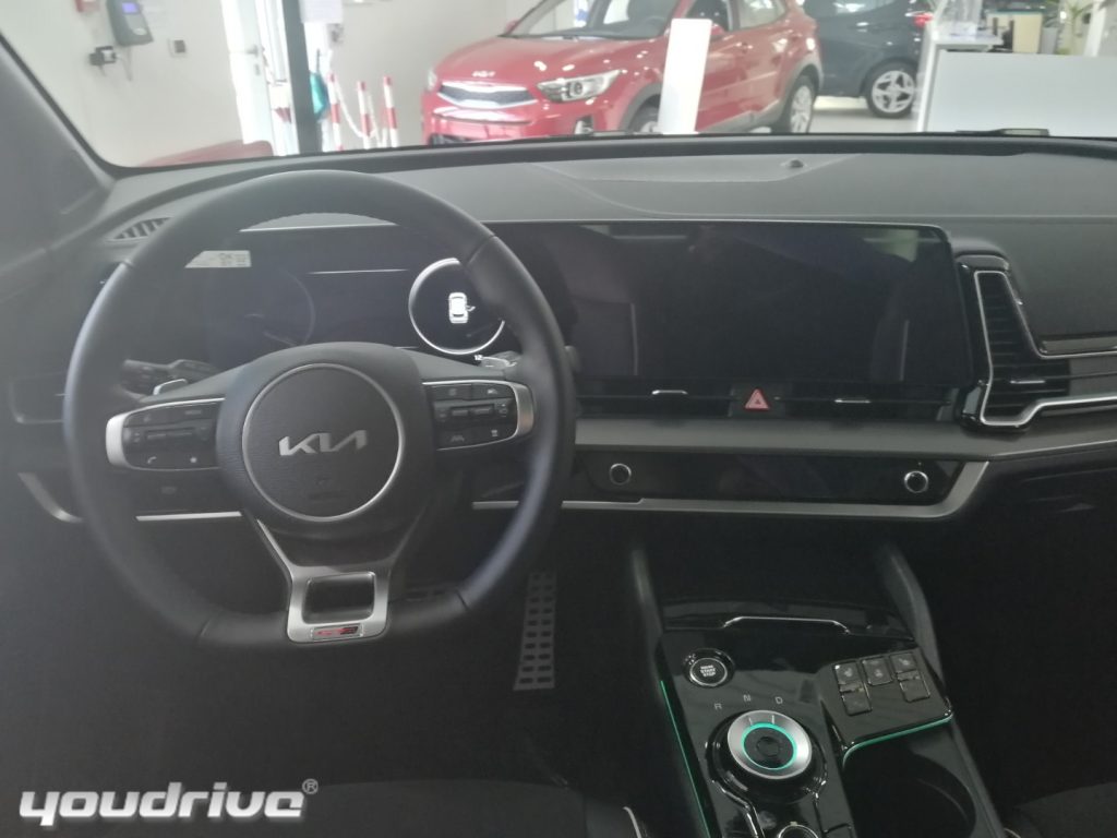 KIA Sportage / 1.6 TGDI MILD HYBRID BENZINA - 15