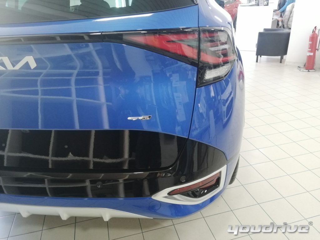 KIA Sportage / 1.6 TGDI MILD HYBRID BENZINA - 8