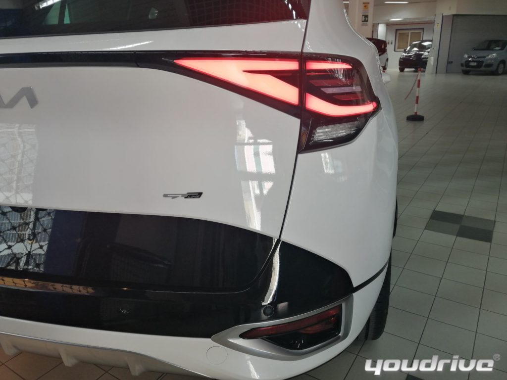 KIA Sportage / 1.6 HEV FULL HYBRID BENZINA - 16