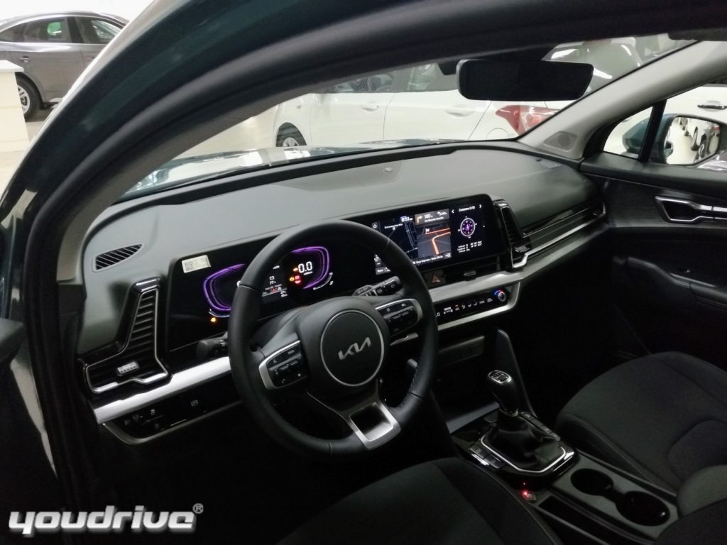 KIA Sportage / 1.6 HEV FULL HYBRID BENZINA - 8