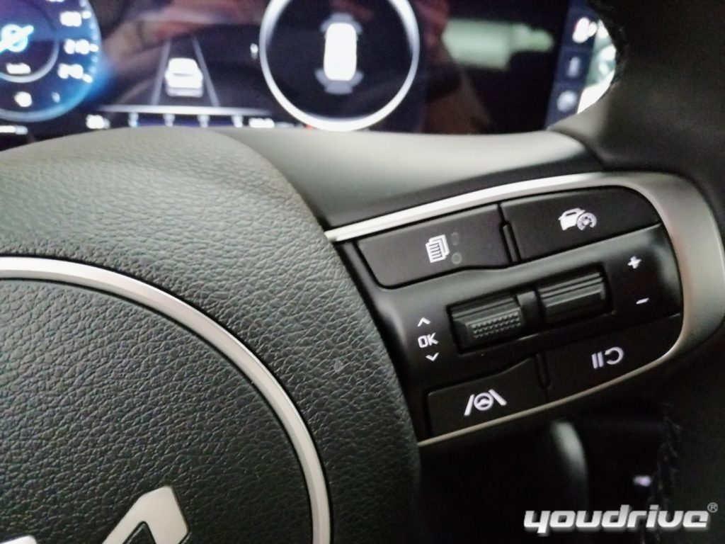 KIA Sportage / 1.6 TGDi AWD AT6 PHEV BUSINESS 245 CV - 15