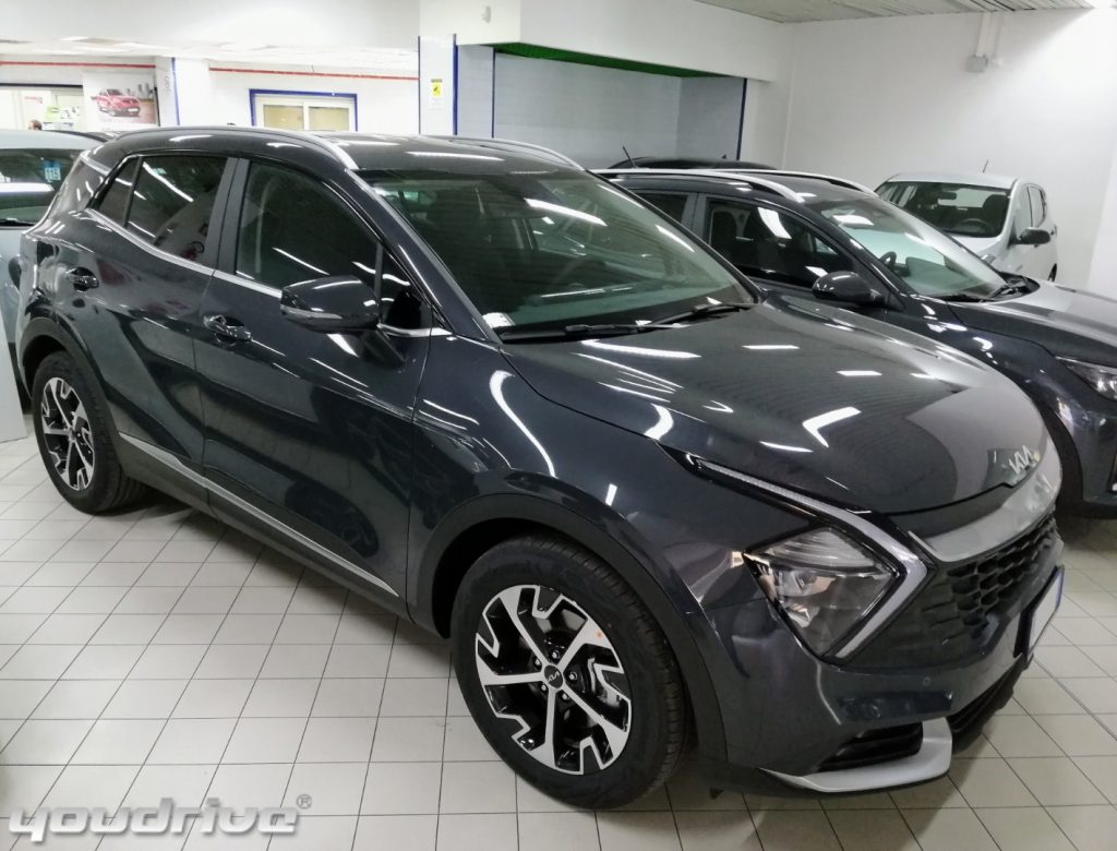 KIA Sportage / 1.6 TGDi AWD AT6 PHEV BUSINESS 245 CV - 2