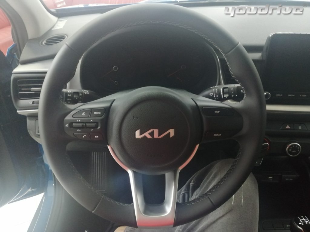 KIA Stonic / 1.0 T-GDi 100 CV MHEV MT Style Special Edition - 10