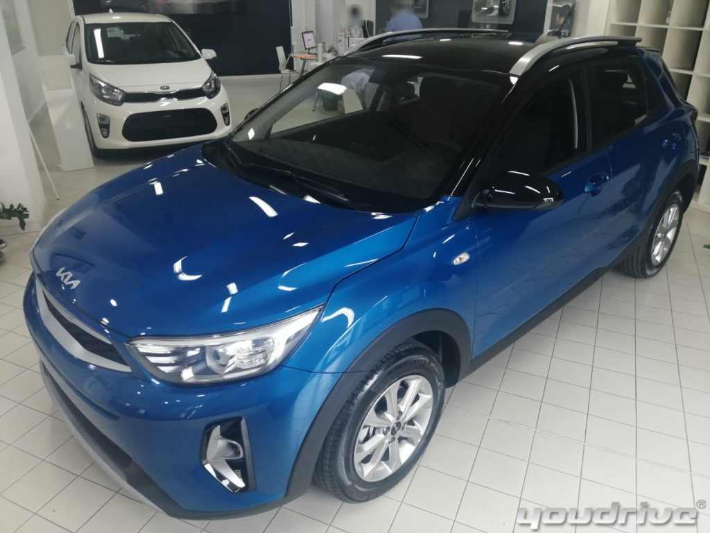 KIA Stonic / 1.0 T-GDi 100 CV MHEV MT Style Special Edition - 2