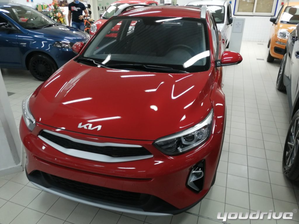 KIA Stonic / 1.0 T-GDi 100 CV MHEV MT Style Special Edition - 2