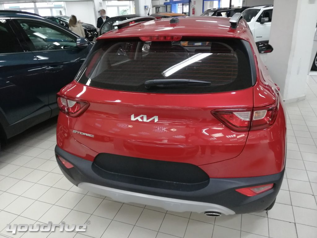 KIA Stonic / 1.0 T-GDi 100 CV MHEV MT Style Special Edition - 4