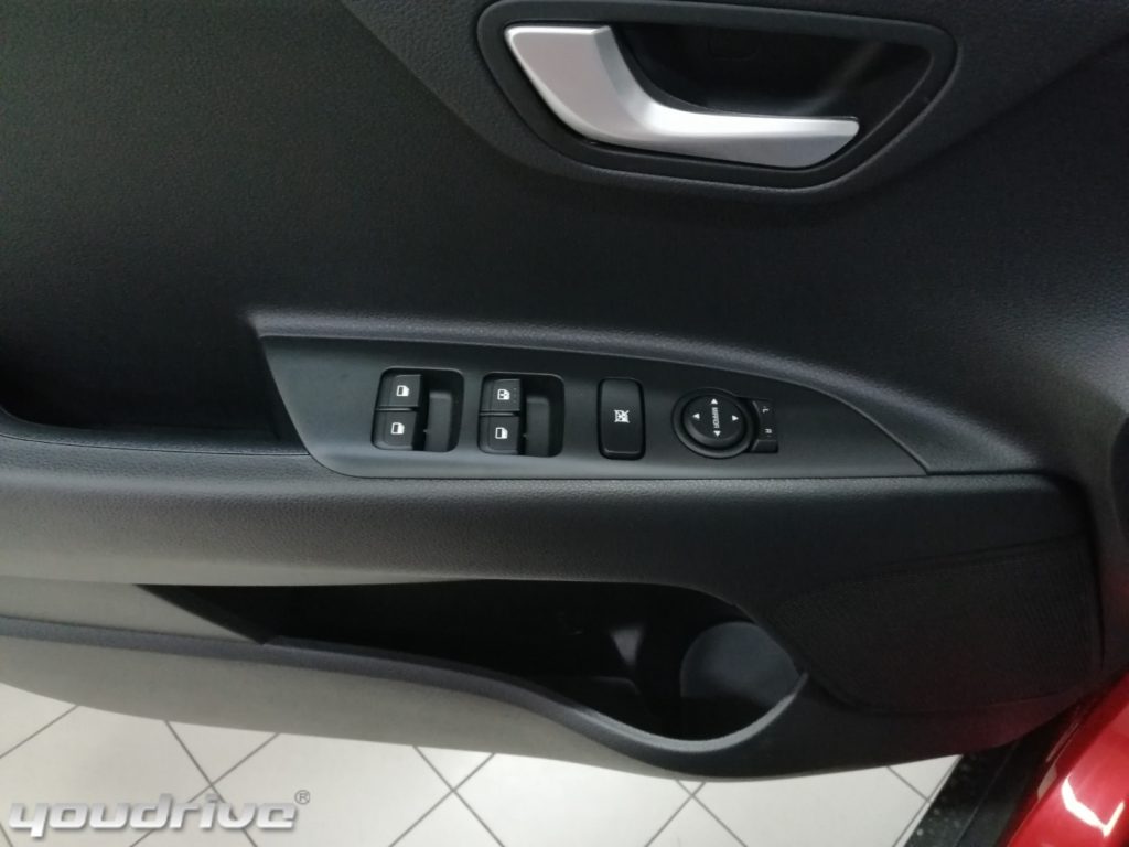 KIA Stonic / 1.0 T-GDi 100 CV MHEV MT Style Special Edition - 17