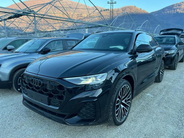 AUDI Q8 Nero metallizzato