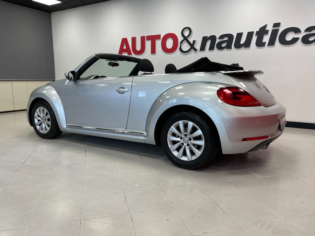 VOLKSWAGEN Maggiolino CABRIO 1.6 TDI DESIGN 105CV - 7