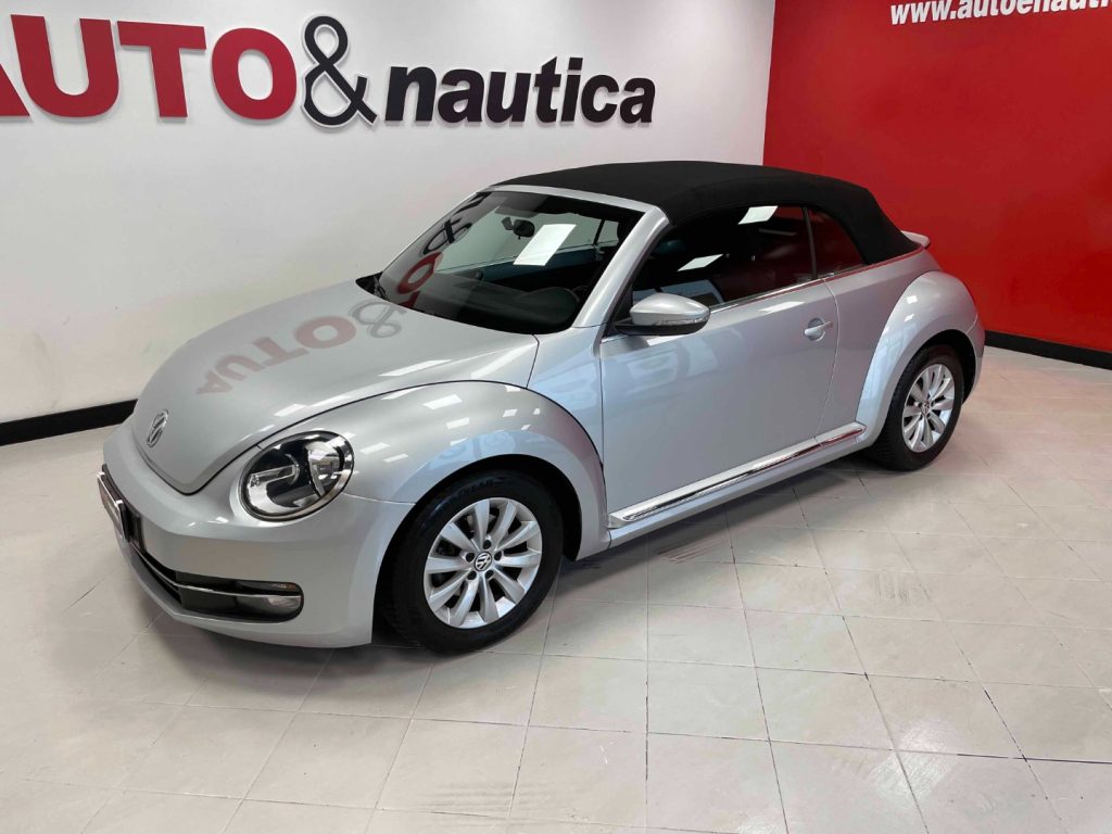 VOLKSWAGEN Maggiolino CABRIO 1.6 TDI DESIGN 105CV - 34
