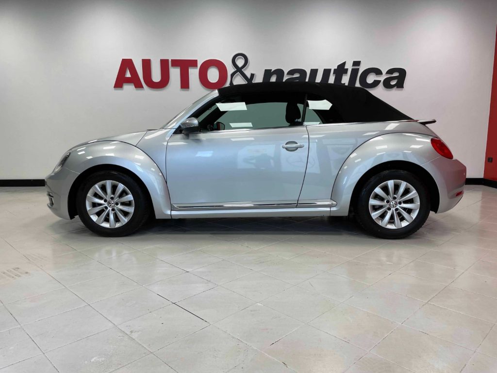 VOLKSWAGEN Maggiolino CABRIO 1.6 TDI DESIGN 105CV - 39