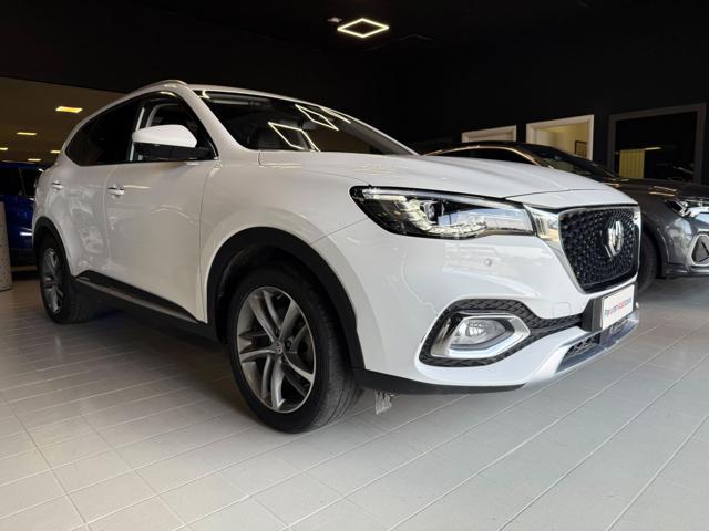 MG HS Bianco metallizzato