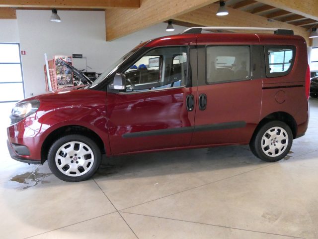 FIAT Doblo Bordeaux metallizzato