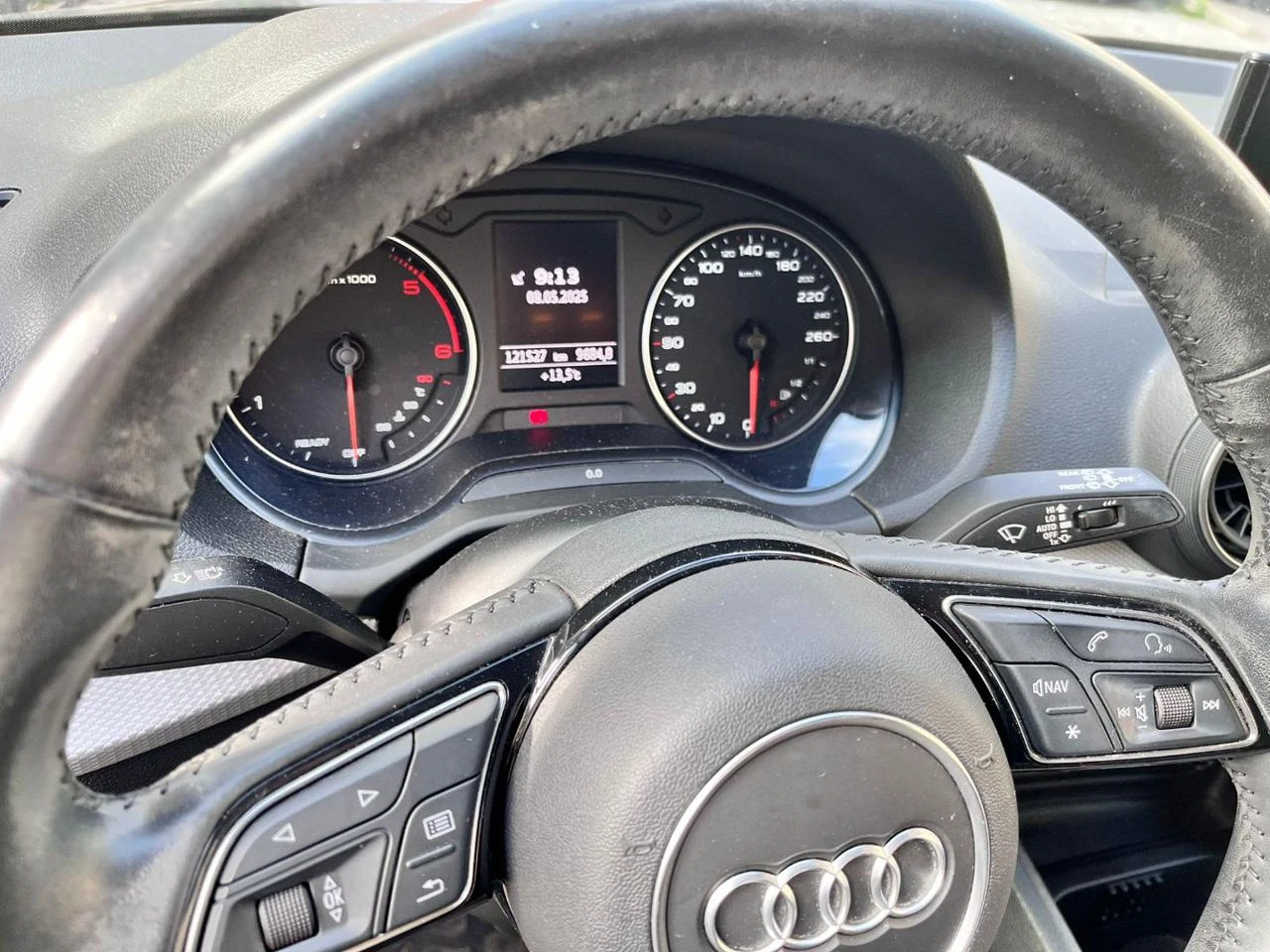 AUDI Q2 30 TDI S tronic Business Design - 7