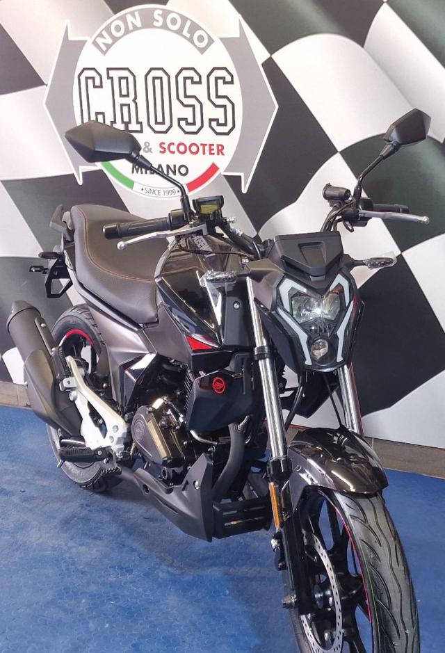 KEEWAY MOTOR  Nero metallizzato
