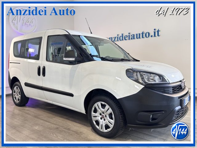 FIAT Doblo Bianco pastello