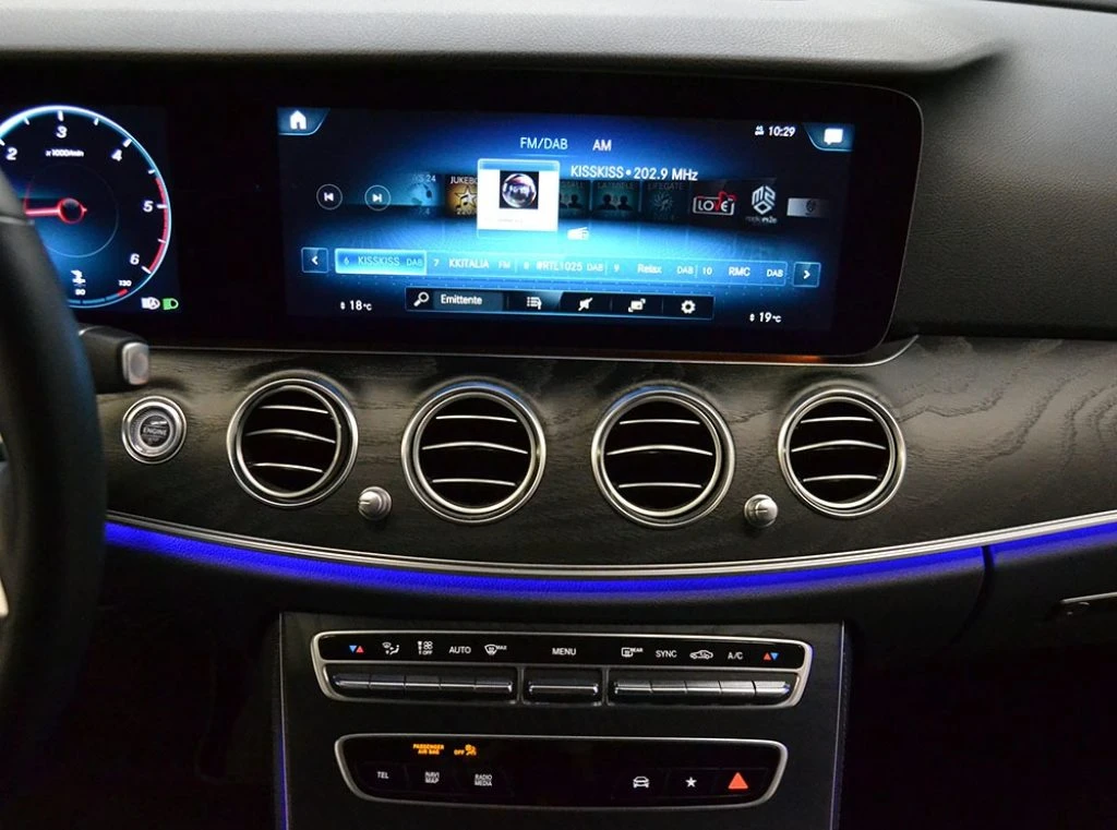 MERCEDES-BENZ E 220 d S.W. 4Matic Auto Premium Km 67000-Iva Esposta - 8