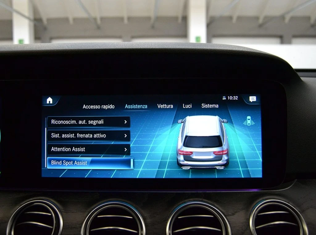 MERCEDES-BENZ E 220 d S.W. 4Matic Auto Premium Km 67000-Iva Esposta - 10
