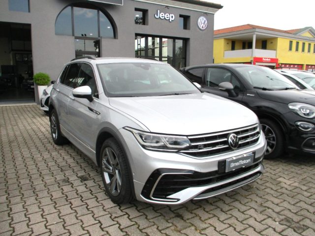 VOLKSWAGEN Tiguan Argento metallizzato