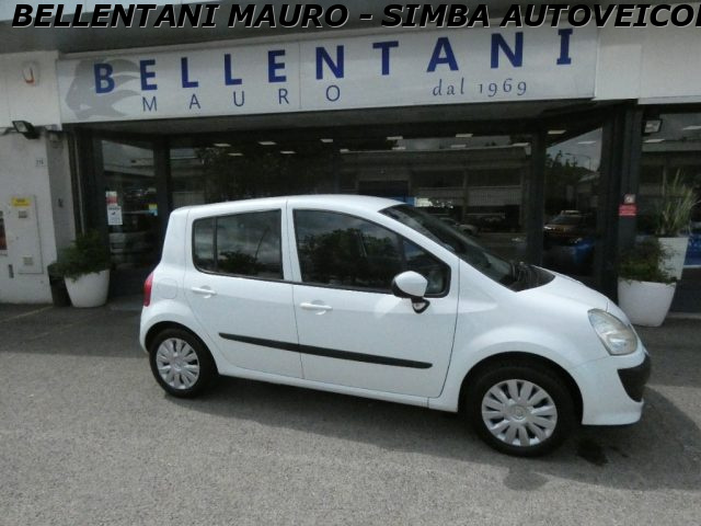 RENAULT Modus Alpine White pastello