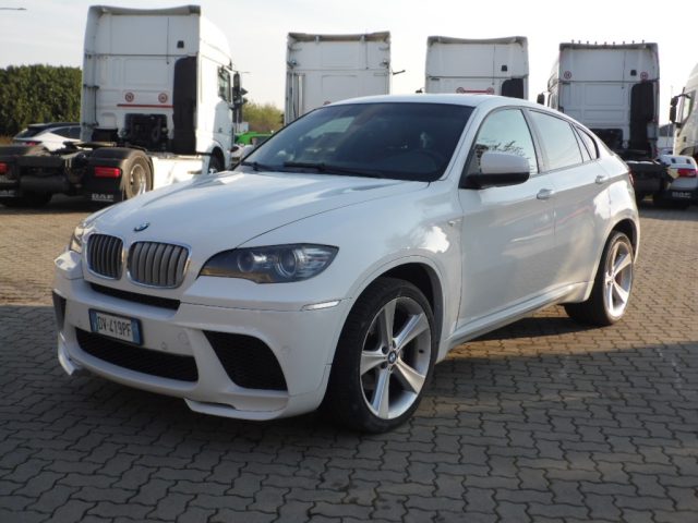 BMW X6 Bianco pastello