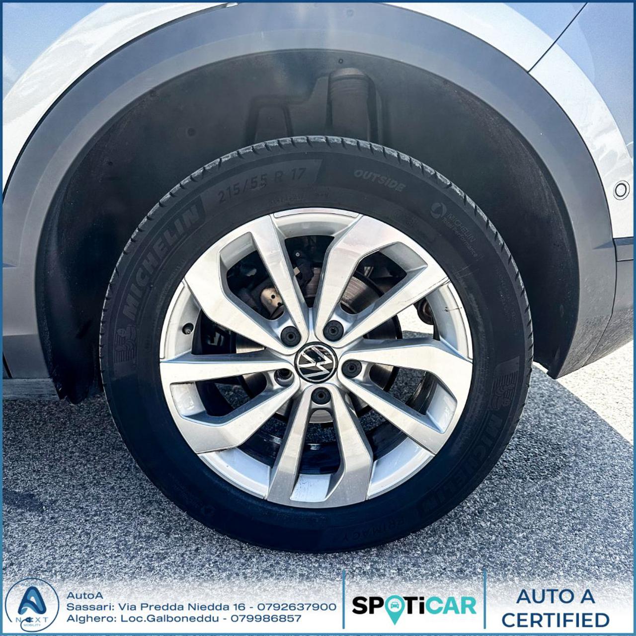 VOLKSWAGEN T-Roc 1.0 TSI Style - 29